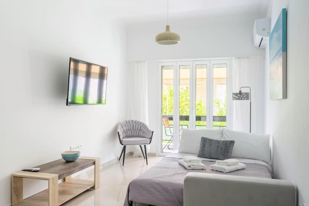 Alimos Sun-Filled Apartment Athene Buitenkant foto