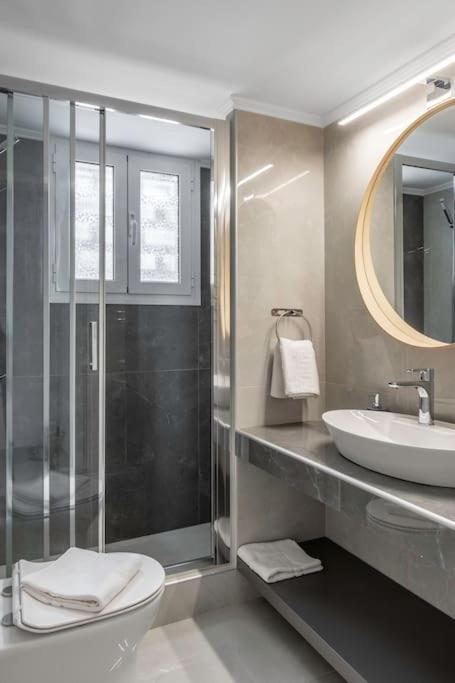 Alimos Sun-Filled Apartment Athene Buitenkant foto